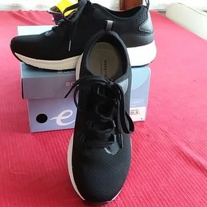 Easy Spirit Casual Athletic Shoes